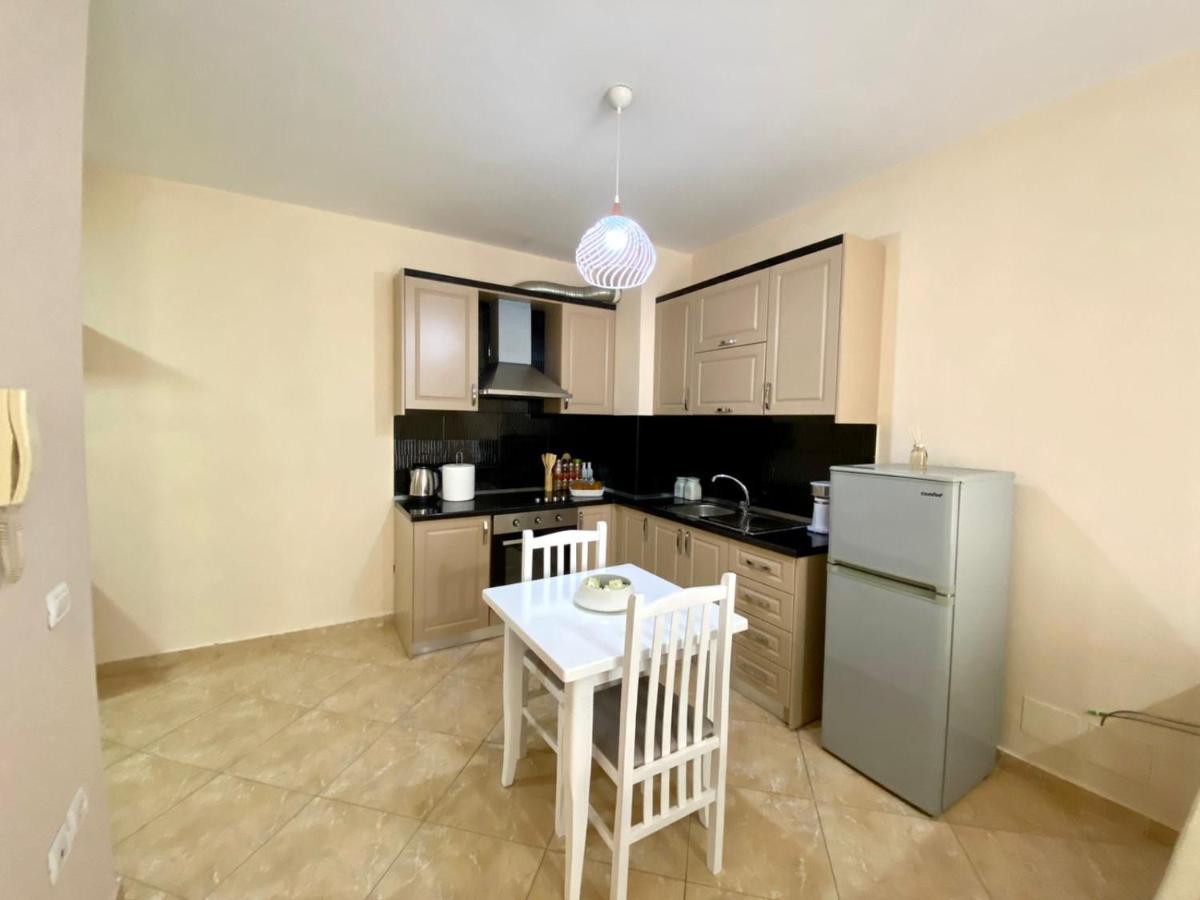 Chlo Apartment 2 טיראנה מראה חיצוני תמונה